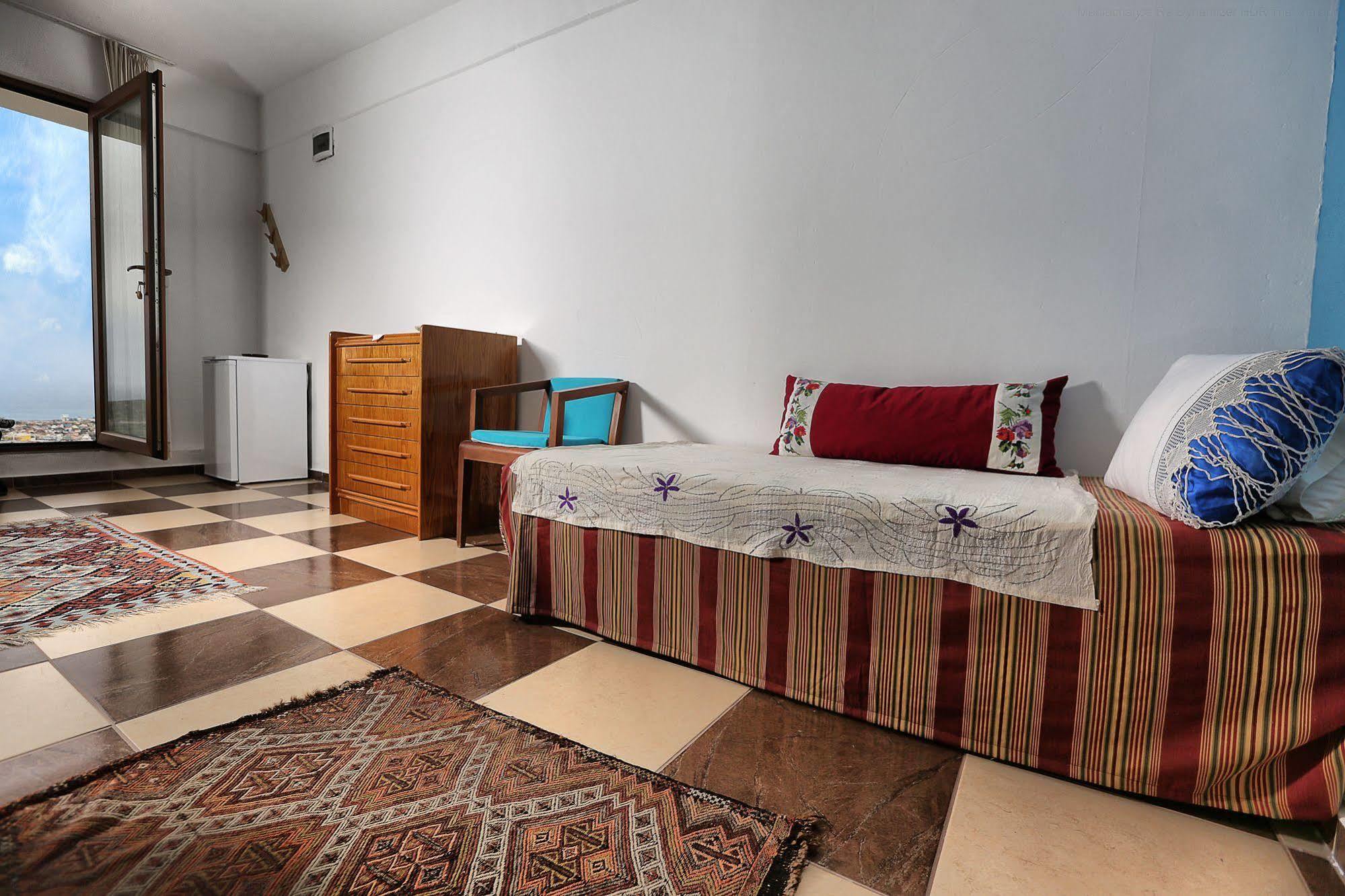 Mavi Keci Hotel Mordogan Bagian luar foto